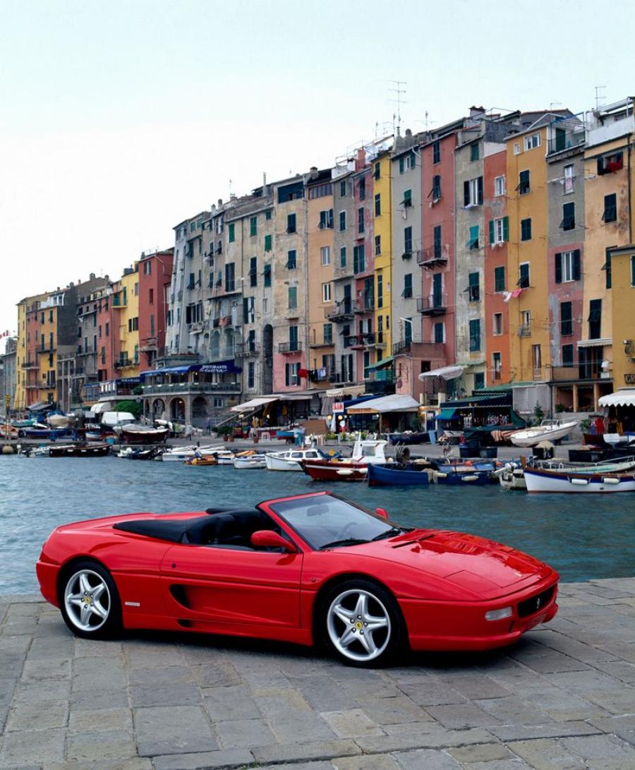 Ferrari F355 Spider 1995 года  (фото 2 из 25)